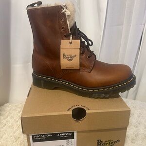 Women's Dr Martens 1460 Serena Butterscotch Faux Fur-Lined Leather Boots Size: 9